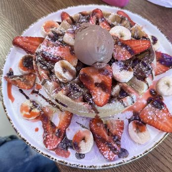 Madres Brunch - The Hazel! Super delicious! Claudia was a great server!! Great details! - Breakfast & Brunch Near Me - Placentia, California