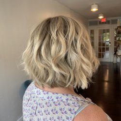 Hair by Ashley Keenan - Blonde bob by Ashley Keenan