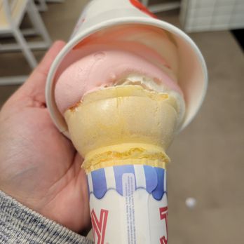 Mike’s Drive-In - Soft serve - Diners Near Me - Tigard, Oregon Mike’s Drive-In - Soft serve - Diners Near Me - Tigard, Oregon