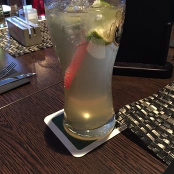 Burgerwirt - Hausgemachte Maracuja Limetten Limonade - Burgers Near Me - Straubing, BY