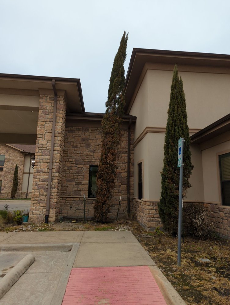 THE HILLCREST OF NORTH DALLAS Updated September 2024 24 Photos