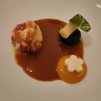Knife Pleat - Maine Lobster 6/5 - French Near Me - Costa Mesa, California Knife Pleat - Maine Lobster 6/5 - French Near Me - Costa Mesa, California