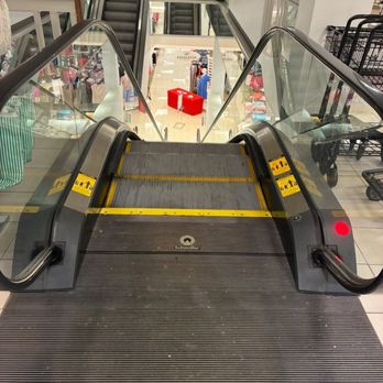 Belk - Schindler 9300AE escalators, Belk Tanglewood - Department Stores Near Me - Roanoke, Virginia