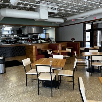 Burrito Parrilla Mexicana - Naperville Ogden - Dining room - Mexican Near Me - Naperville, Illinois Burrito Parrilla Mexicana - Naperville Ogden - Dining room - Mexican Near Me - Naperville, Illinois