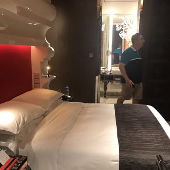Mira Moon - Hotels Near Me - Hong Kong, HK
