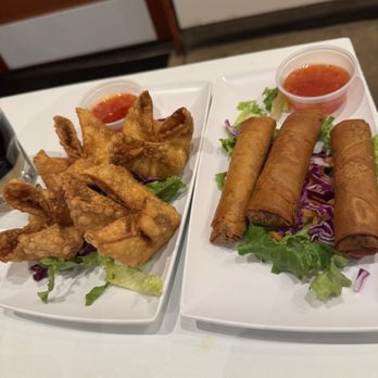 Sip Pho - Crab Rangoon and Eggrolls - Vietnamese Near Me - Austin, Texas
