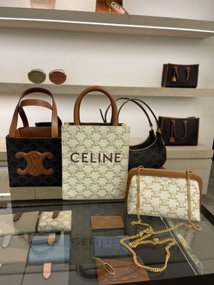 Neiman Marcus by null