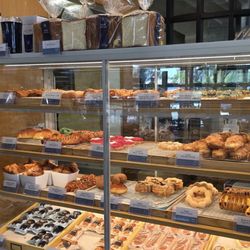 Dessert display