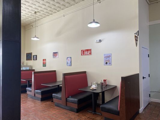 Reds Soda Fountain and Ice Cream by null