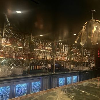 Dirty French Steakhouse - Bar - French Near Me - Miami, Florida Dirty French Steakhouse - Bar - French Near Me - Miami, Florida