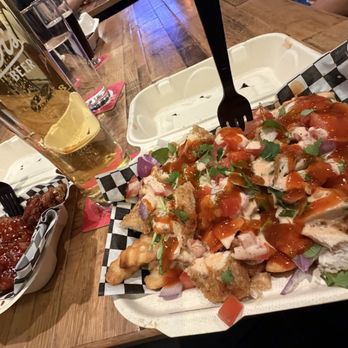 ChickenBully - Dinner with a tall blonde. - Food Trucks Near Me ChickenBully - Dinner with a tall blonde. - Food Trucks Near Me