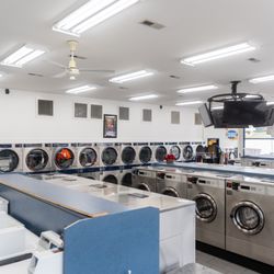 Peachers Mill Carwash & Laundry