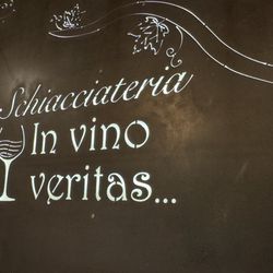 In Vino Veritas - In wine there is truth (and from wine cones truth!)