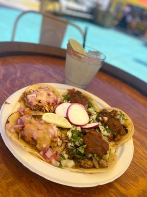 Mitote Food Park by null