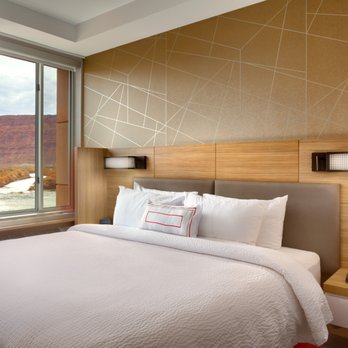 SpringHill Suites Moab - Guest Room - Hotels Near Me - Moab, Utah SpringHill Suites Moab - Guest Room - Hotels Near Me - Moab, Utah