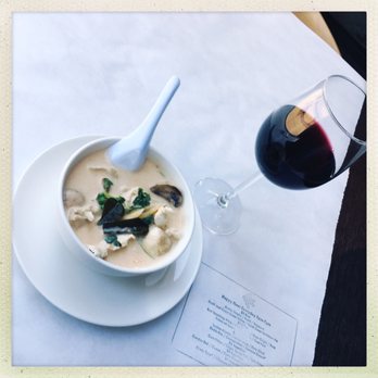 Gindi Thai - Soup and wine - Sushi Bars Near Me - Burbank, California