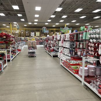 Darlington Holiday Warehouse - Christmas stuff - Department Stores Near Me - Fort Wayne, Indiana Darlington Holiday Warehouse - Christmas stuff - Department Stores Near Me - Fort Wayne, Indiana