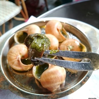 La Place - Escargots (6) - Cafes Near Me - Paris, 75
