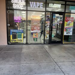 Jass Smoke Shop - Checking out the deals here