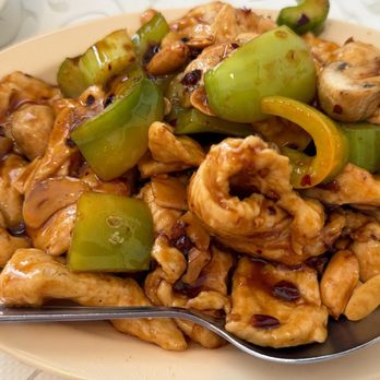 Great Wall Chinese Restaurant - Kung Pao Chicken - Chinese Near Me - San Jose, California Great Wall Chinese Restaurant - Kung Pao Chicken - Chinese Near Me - San Jose, California