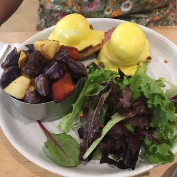 Bachour - Eggs Benedict - Bakeries Near Me - Coral Gables, Florida