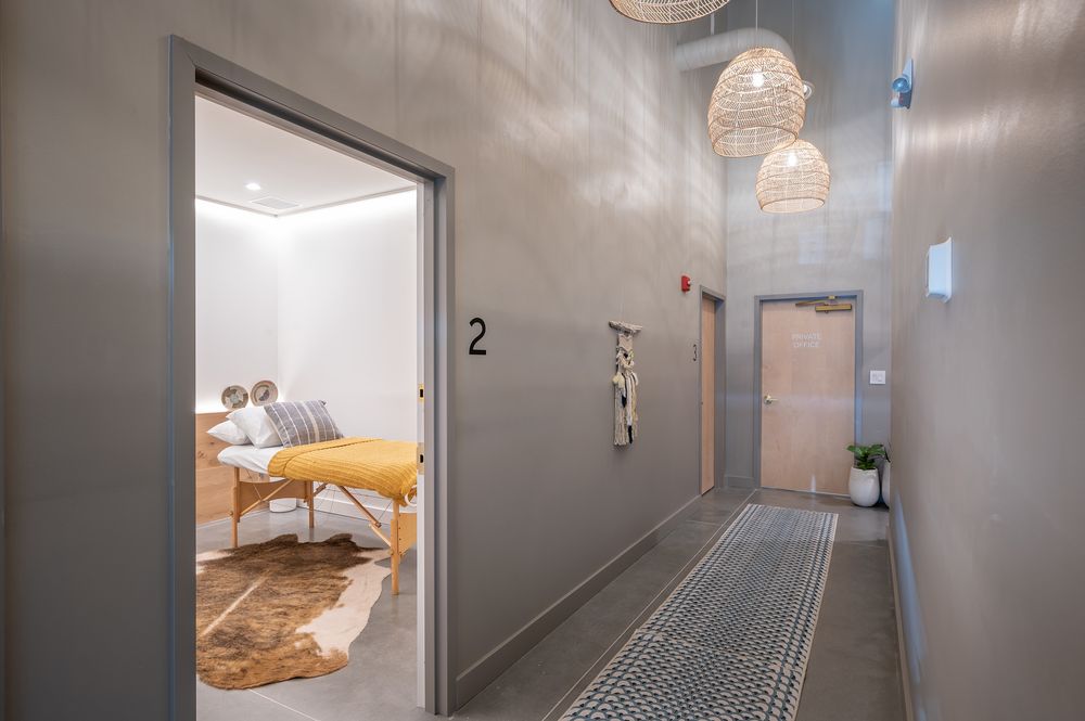 MEND ACUPUNCTURE Updated September 2024 18 Photos 3713 Boston Ave