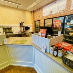 The Honey Baked Ham Company - The counter