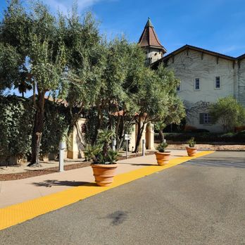 Chateau St Jean - Wineries Near Me - Kenwood, California