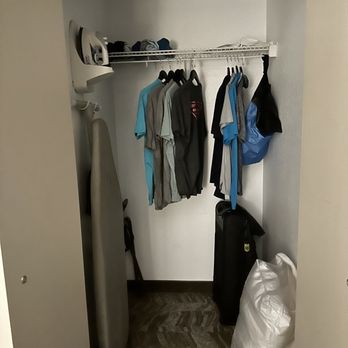SpringHill Suites by Marriott Phoenix Tempe/Airport - Large closet - Hotels Near Me - Tempe, Arizona SpringHill Suites by Marriott Phoenix Tempe/Airport - Large closet - Hotels Near Me - Tempe, Arizona