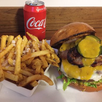 Bacoa - A fast, tasty meal for 13€ - Burgers Near Me - Barcelona, B
