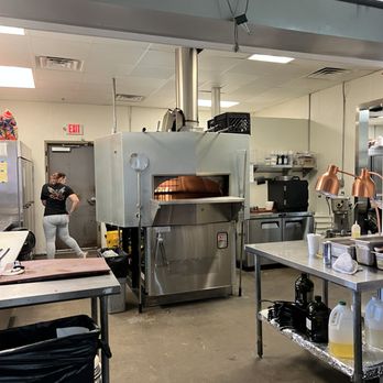 Crying Eagle Brewing - Pizza oven - Breweries Near Me - Lake Charles, Louisiana Crying Eagle Brewing - Pizza oven - Breweries Near Me - Lake Charles, Louisiana