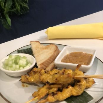Kin Long Beach - Chicken Satay - Thai Near Me - Long Beach, California