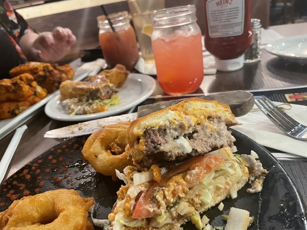 The Bear Paw Bar & Grill