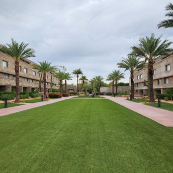 Arizona Biltmore, LXR Hotels & Resorts - Grounds - Hotels Near Me - Phoenix, Arizona Arizona Biltmore, LXR Hotels & Resorts - Grounds - Hotels Near Me - Phoenix, Arizona