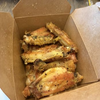 RiverCrust Deli - Lemon pepper 8 BONE IN WINGS - Delis Near Me - Riverside, California RiverCrust Deli - Lemon pepper 8 BONE IN WINGS - Delis Near Me - Riverside, California