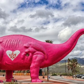 Cabazon Dinosaurs - Museums Near Me - Cabazon, California