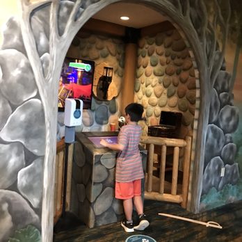 Great Wolf Lodge - Resorts Near Me - Williamsburg, Virginia