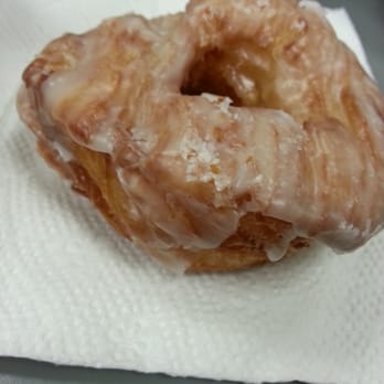 Le Donut - Cronut from top - Donuts Near Me - Houston, Texas