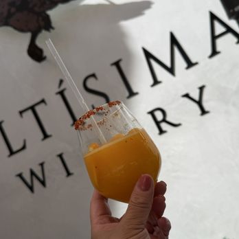 Altisima Winery - Wineries Near Me - Temecula, California