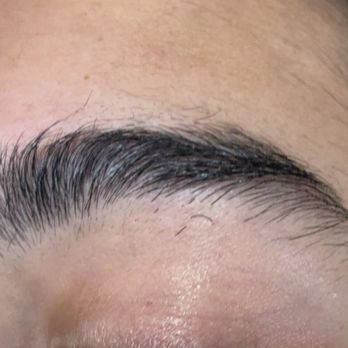 Sky Brows Threading Salon - Before right eyebrow - Threading Services Near Me - Carlsbad, California