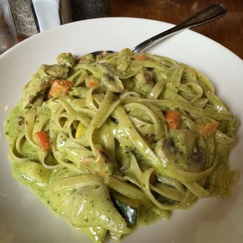 Big Sur River Inn and Restaurant - Pasta Castroville - Breakfast & Brunch Near Me - Big Sur, California
