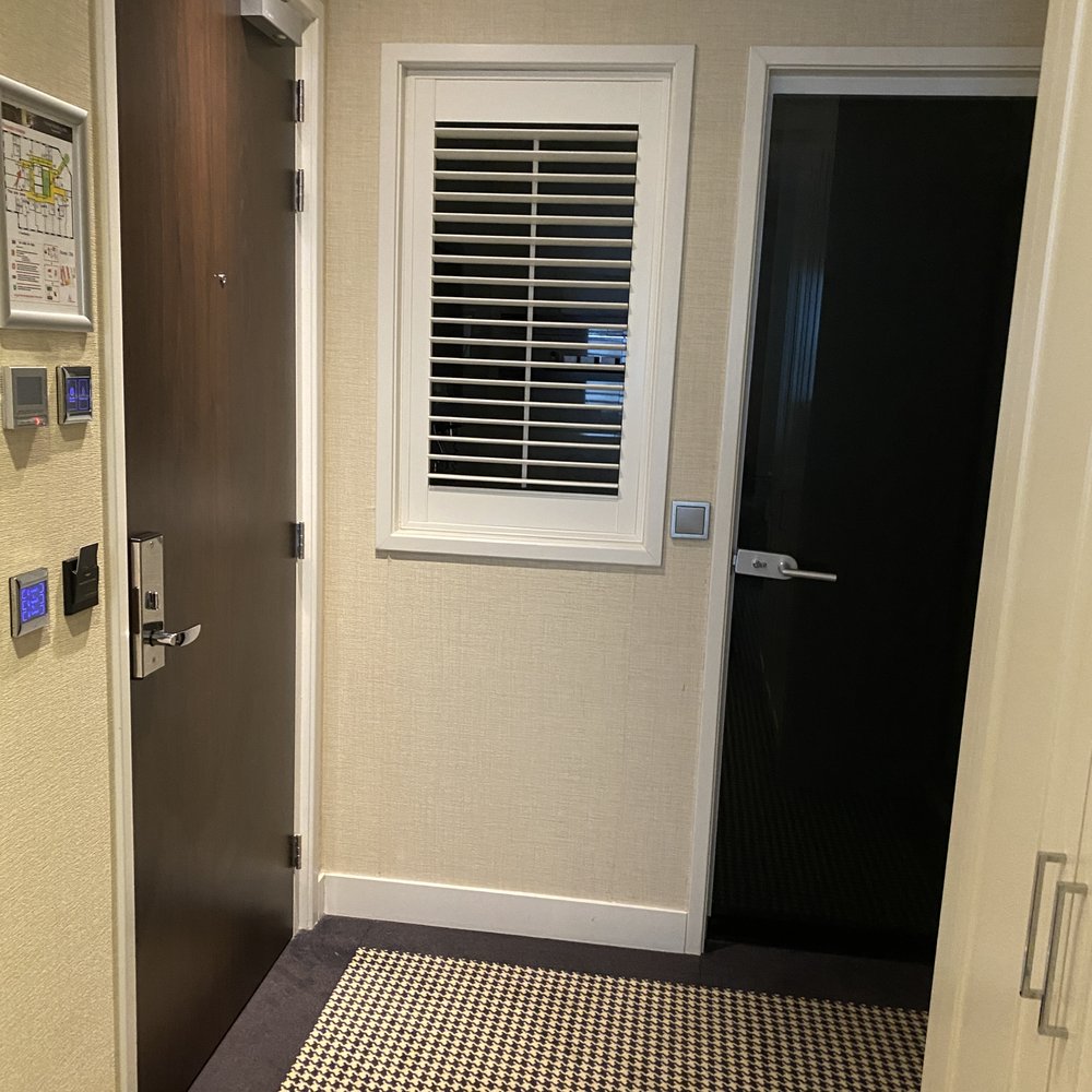 Notting Hill Hotel - Hotels Near Me - Amsterdam, New Hampshire