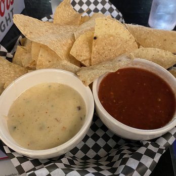Back Door Grill - Fort Collins - Chips and salsa and queso - American Near Me - Fort Collins, Colorado
