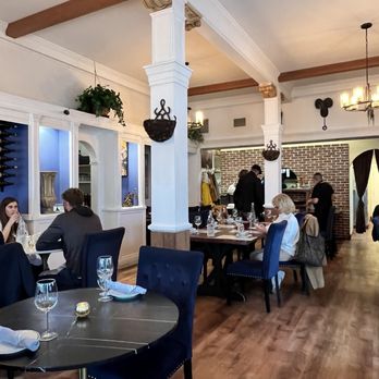 Presidio Kebab - inside - nice, comfy and clean - Mediterranean Near Me - San Francisco, California Presidio Kebab - inside - nice, comfy and clean - Mediterranean Near Me - San Francisco, California