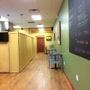 Midnight Cookies - The interior - Desserts Near Me - Gainesville, Florida