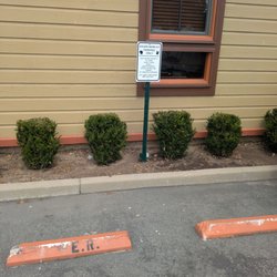 Escape Room 831 Wave - They do have designated parking spots for players just near the front door