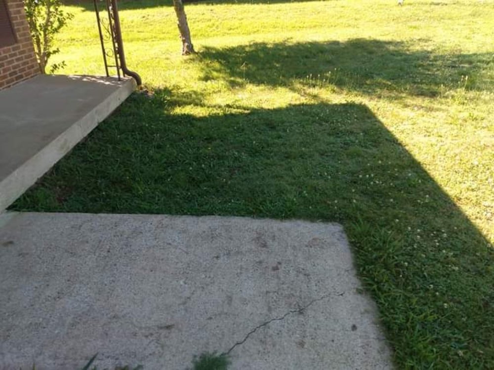 Slide of EK Bell Handyman Service