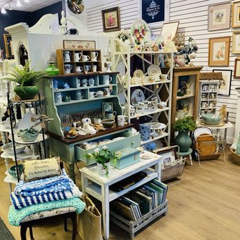 Lonely Rabbit Vintage - Beautiful vintage treasures displayed throughout Gathered Vintage. - Jewelry Near Me - Burnaby, British Columbia
