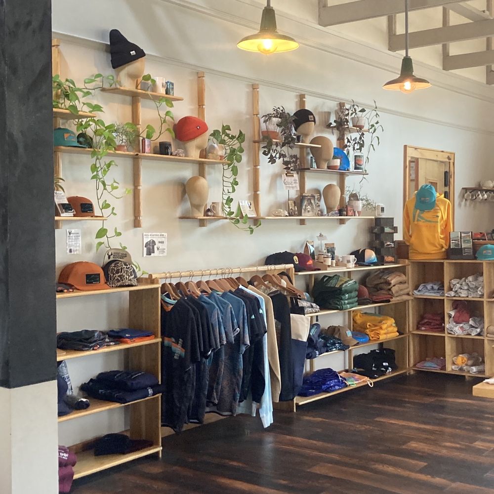 Café Bodega - Gift shop - American Near Me - Marquette, Michigan