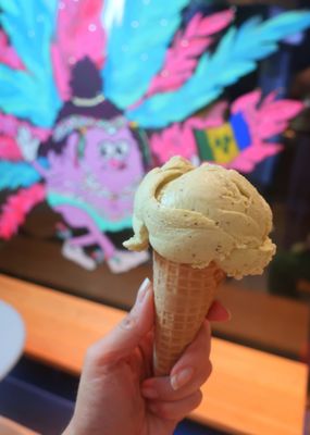 Moonmilk Ice Cream and Cake Club by null